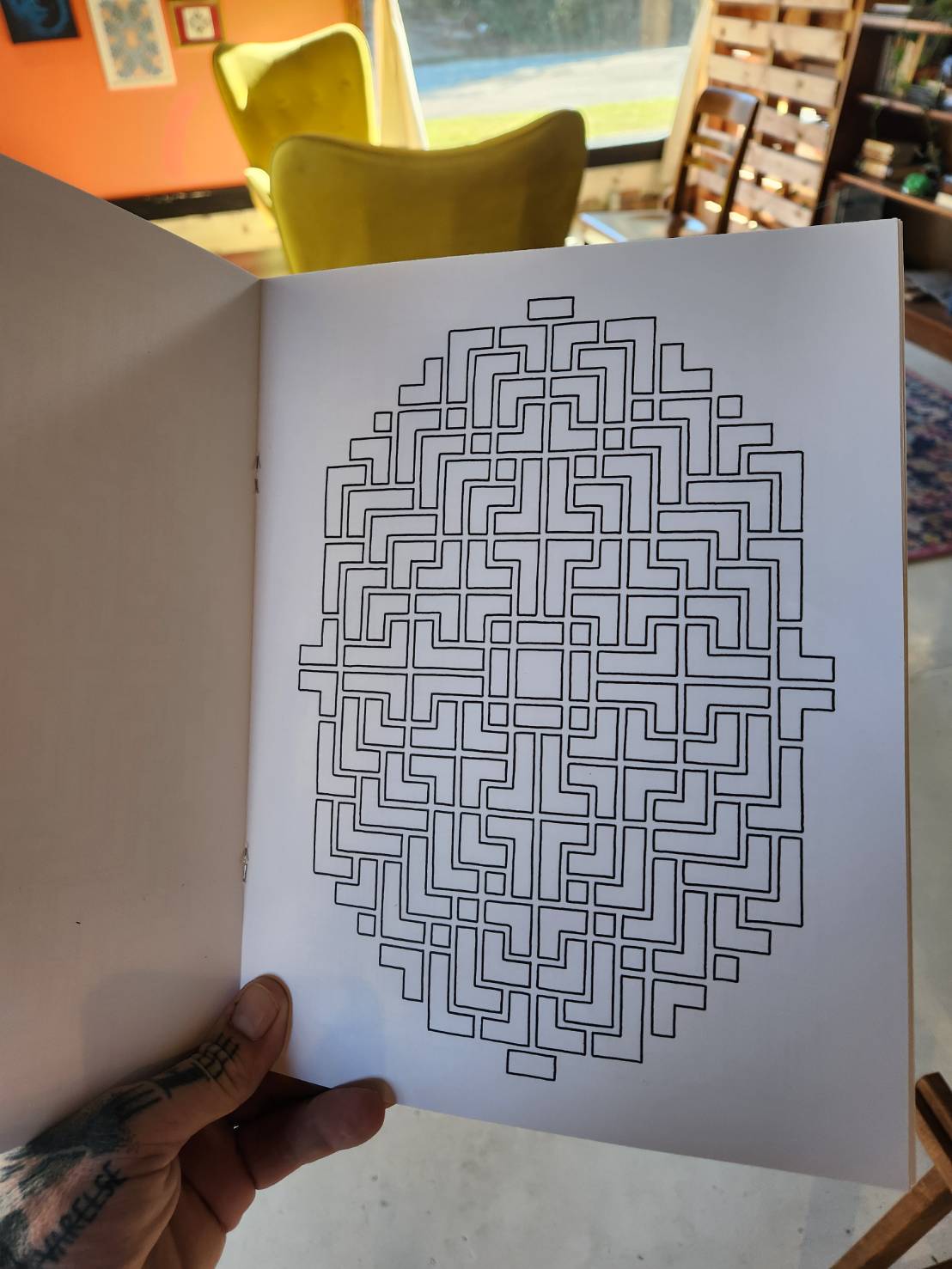 dots & lines - a coloring book